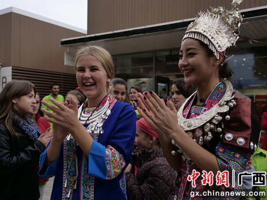 推介会现场。 推介会现场。