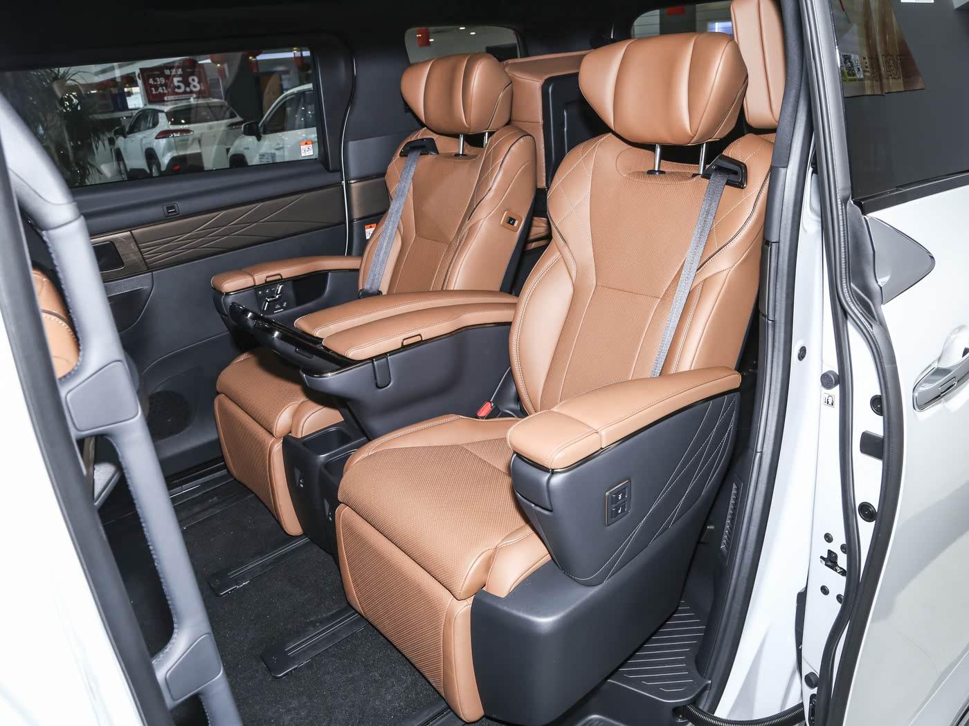 1400x1050_autohomecar__ChxoHmfbqIKAFqoEADPxCjutmRc364.jpg