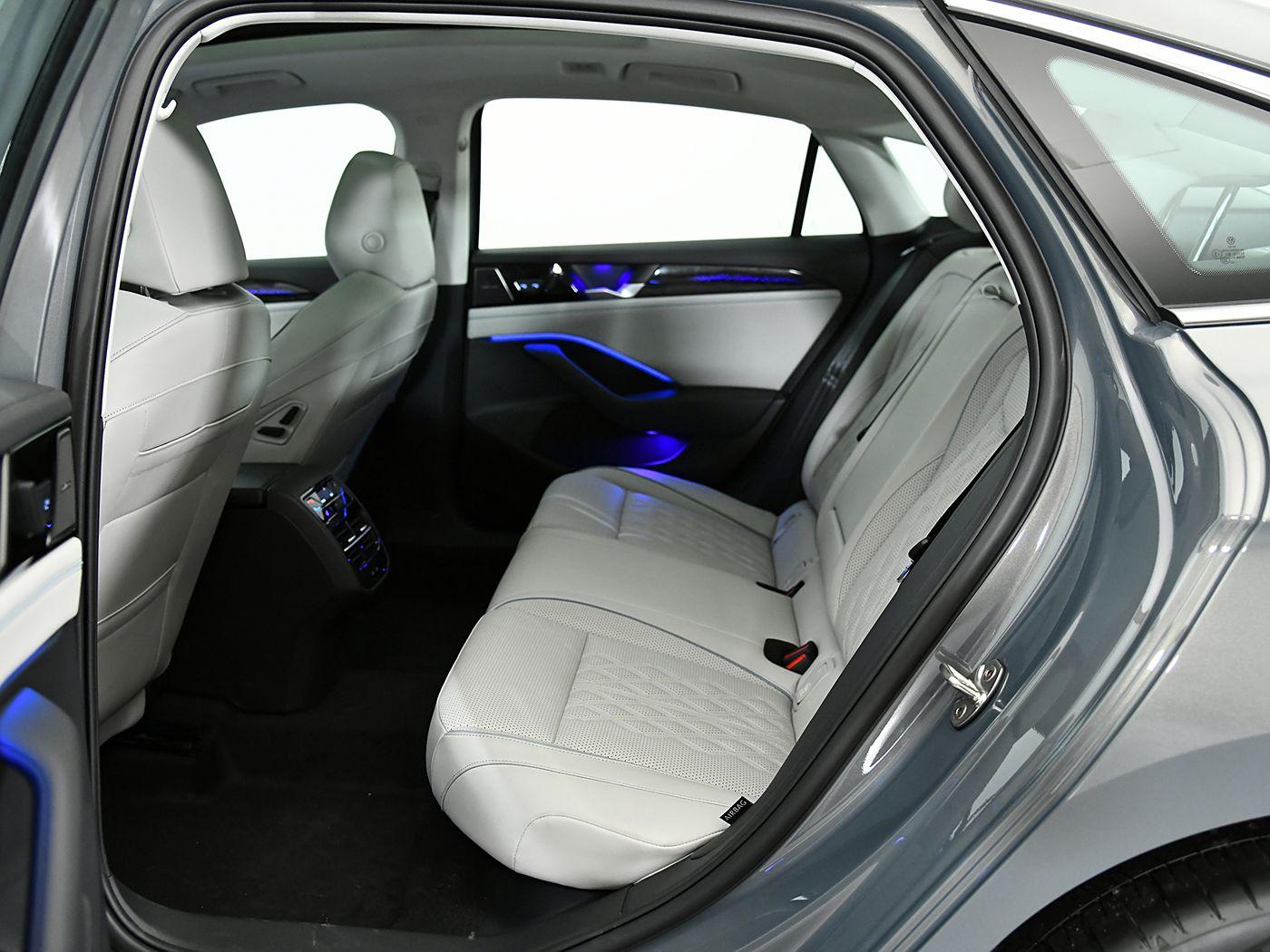 1400x1050_autohomecar__ChxoHWYpqY-Ad6ccABu_VfDd8p4904.jpg