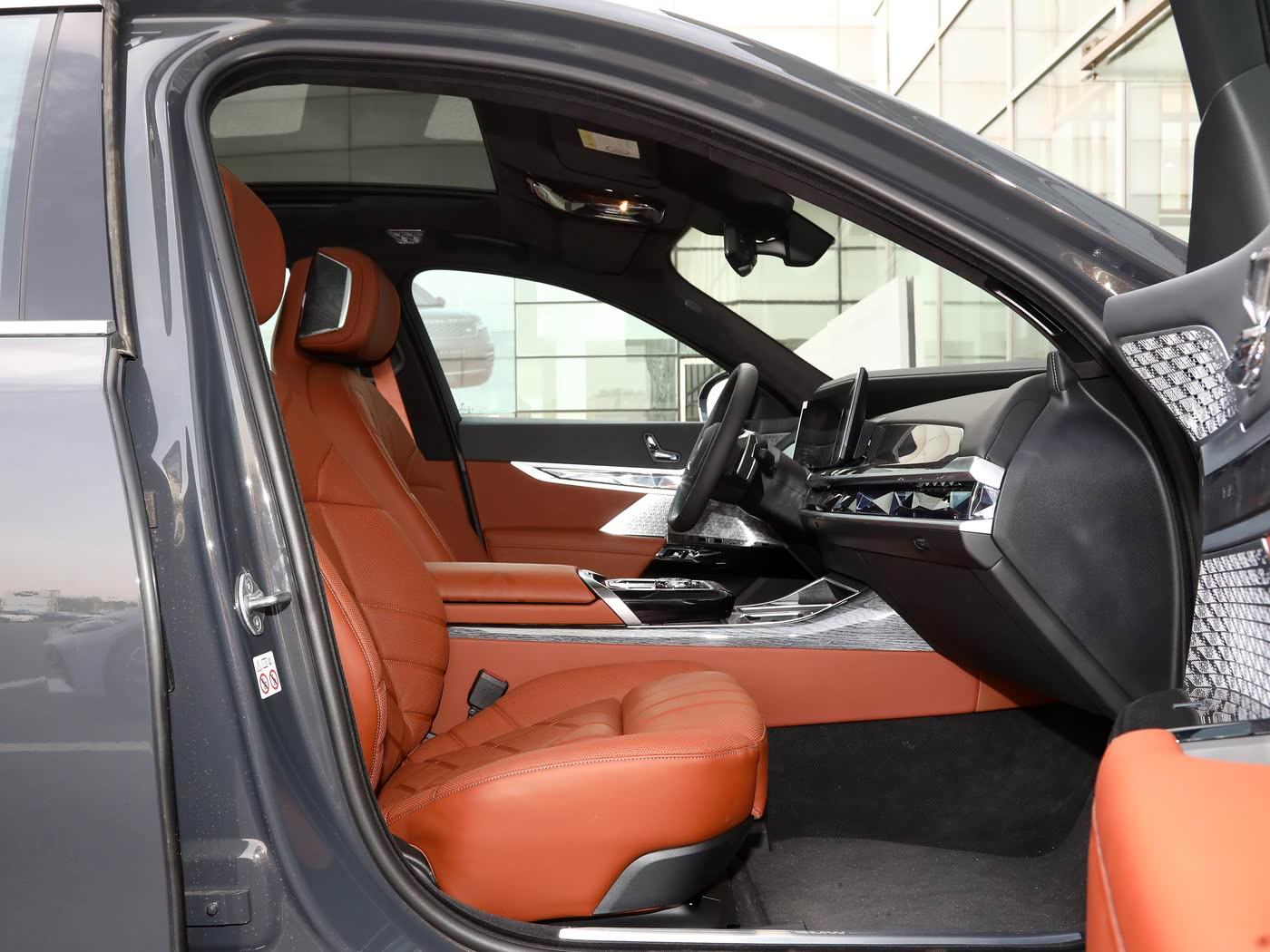 1400x1050_autohomecar__CjIFVWQ-y8uAfgyiACGP8Pf2gWM377.jpg