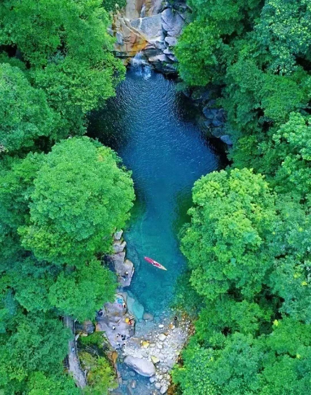 深度畅游广西文旅新地标，选择华骋包车更舒心！